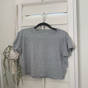 Lululemon cropped t-shirt